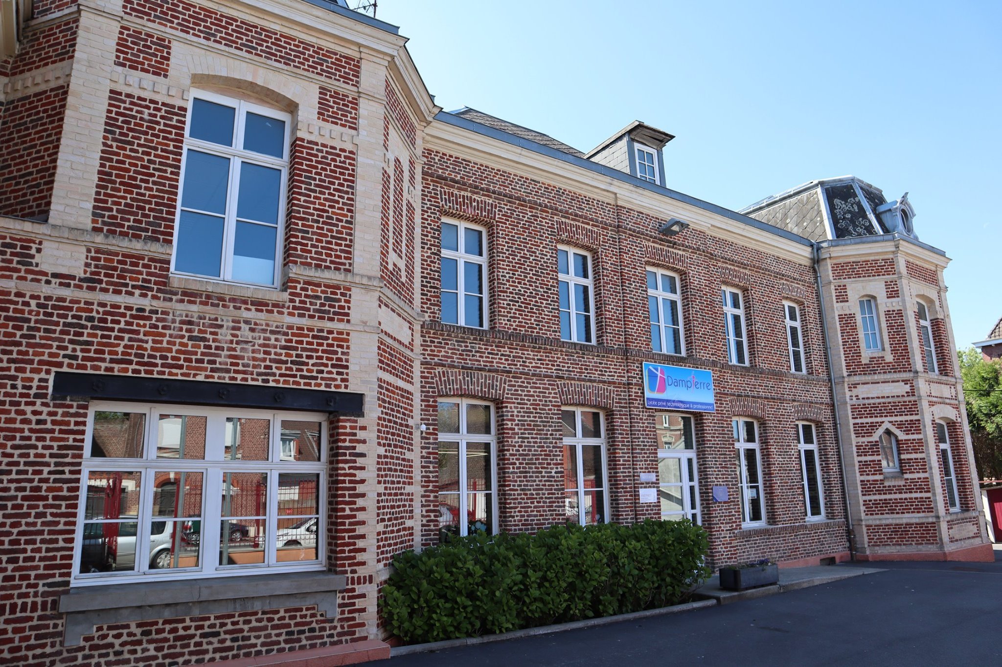 Lycée Dampierre Lycée Dampierre